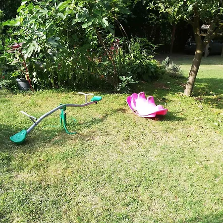 Сasa de vacaciones In Balatonlelle 54843 Balatonboglár