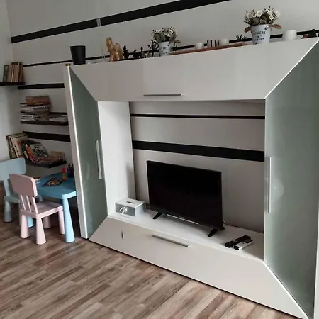 Nyaraló In Balatonlelle 54843