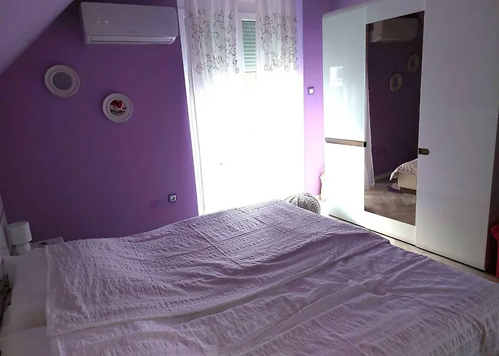 In 54843 * בלטונללה