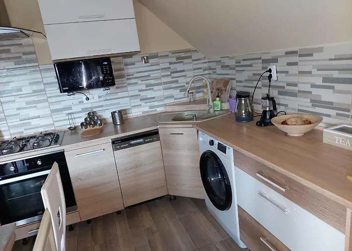 Hébergement de vacances In Balatonlelle 54843 *